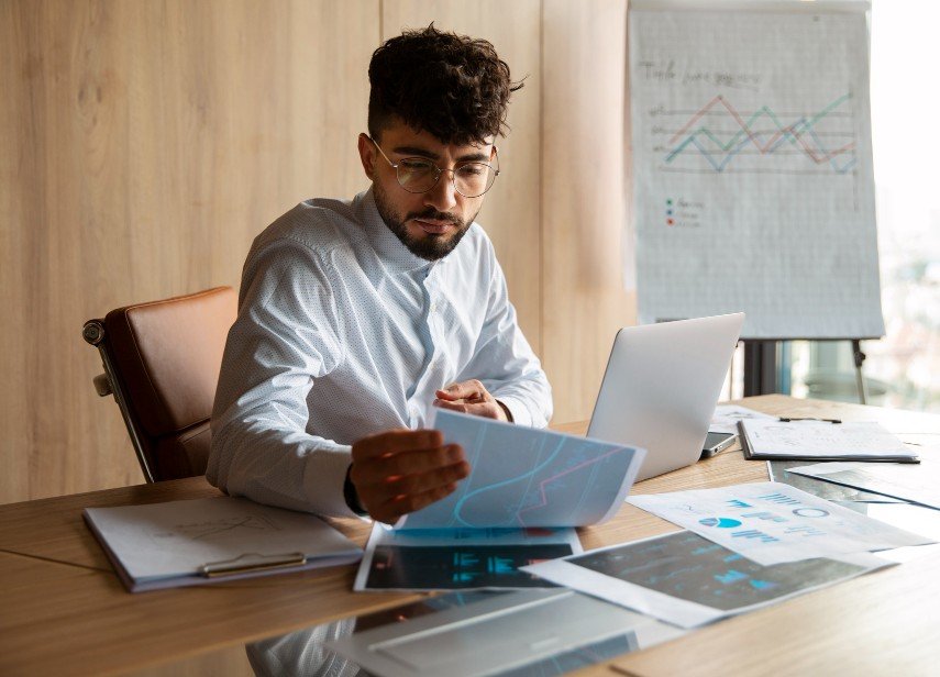 careerinvestments.in